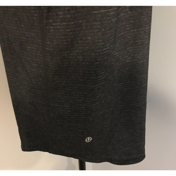 Lululemon Run Away Tee Heathered Black - 10 - Size is Missing - Picture 3 of 6